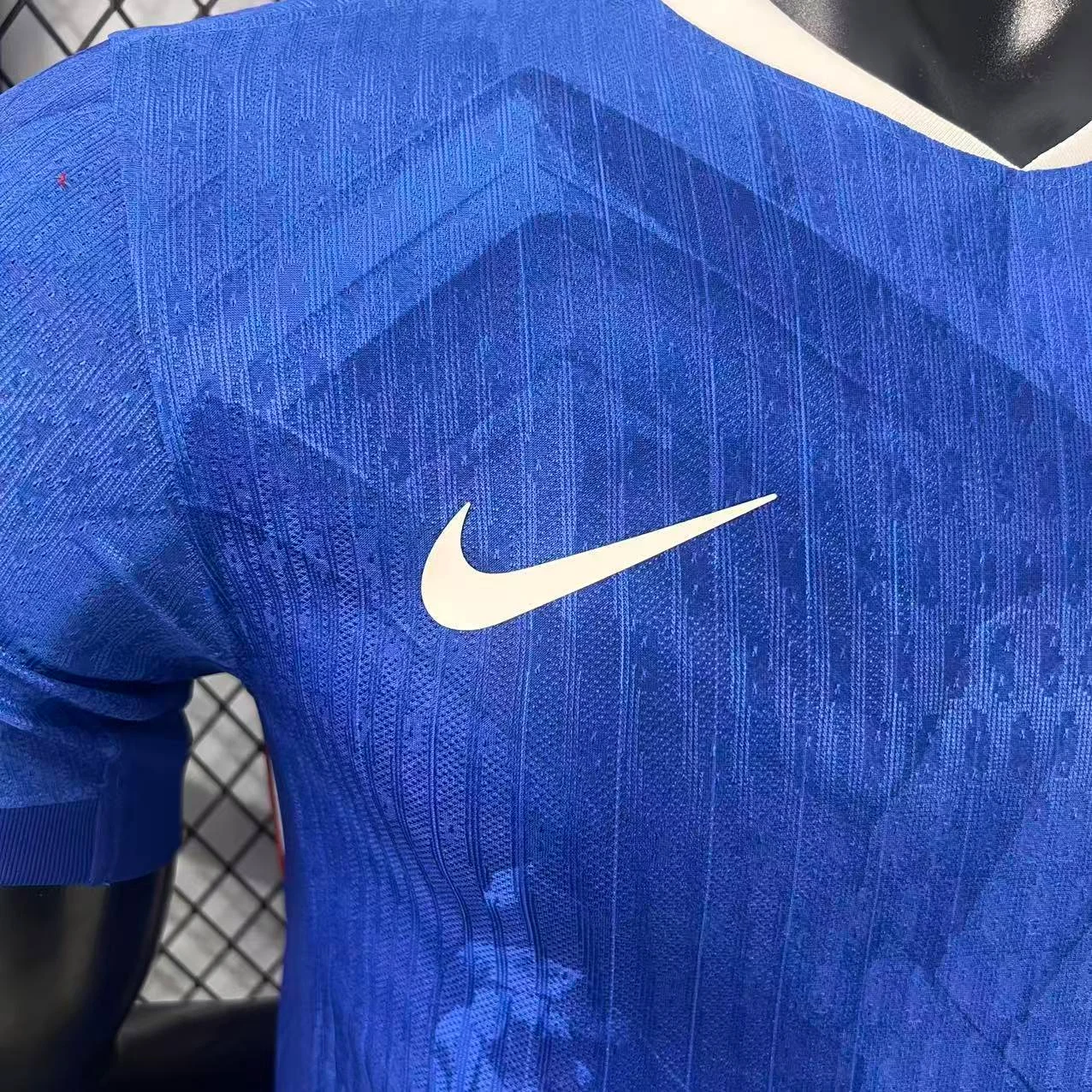 2025-26 Chelsea 120th Anniversary Jersey – Player Version view 5