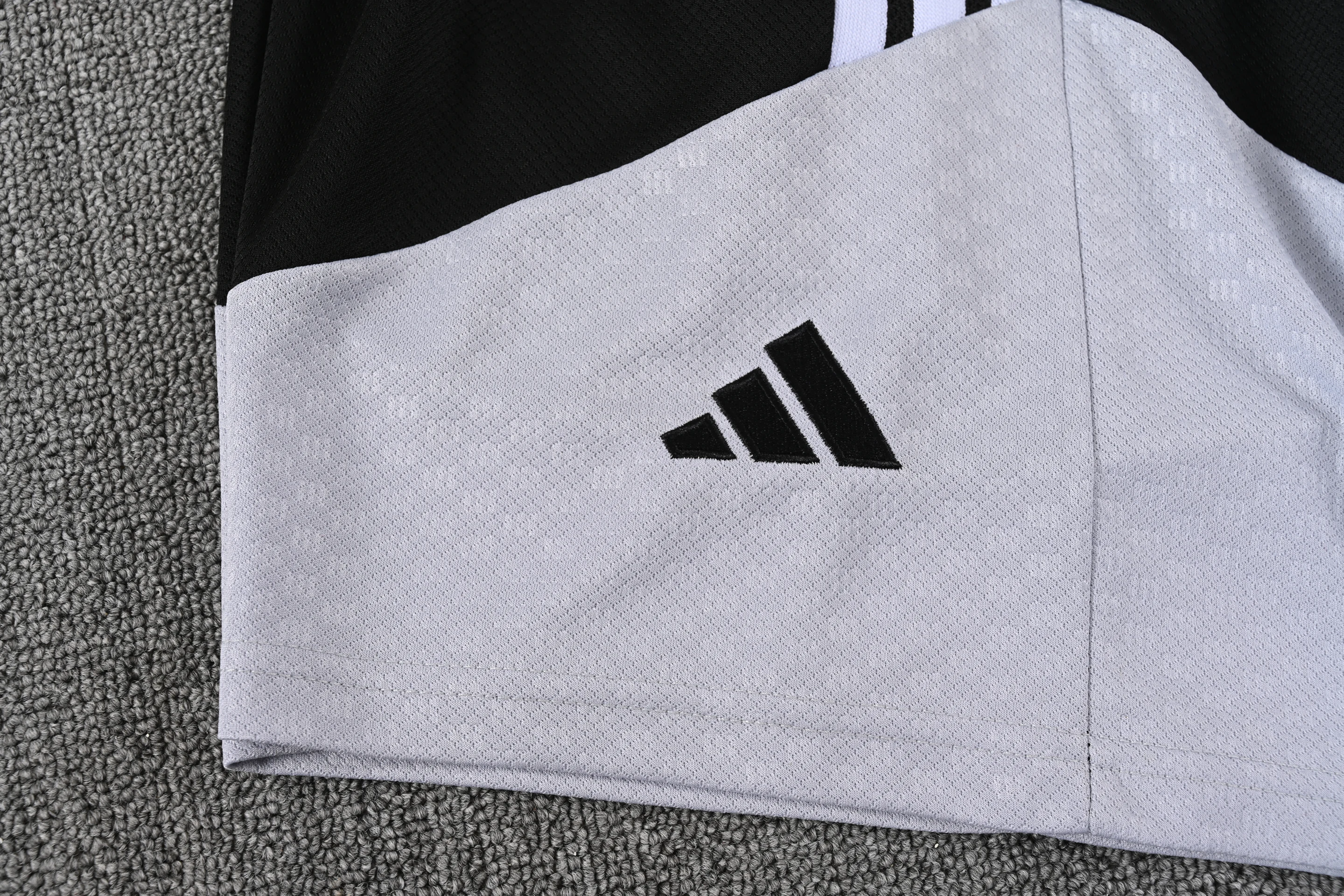 2026-27 Real Madrid Training Vest Jersey view 8