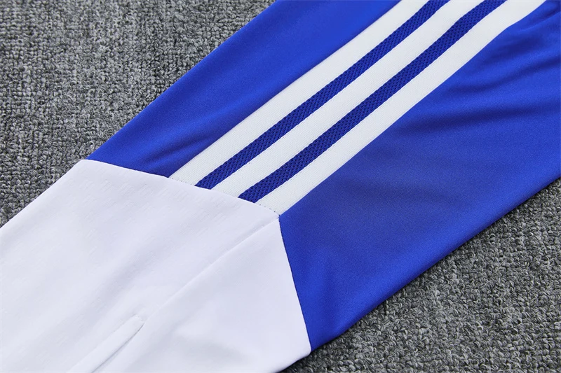 2026-27 Juventus Light Blue Half-Zip Long-Sleeve Training Kit view 3