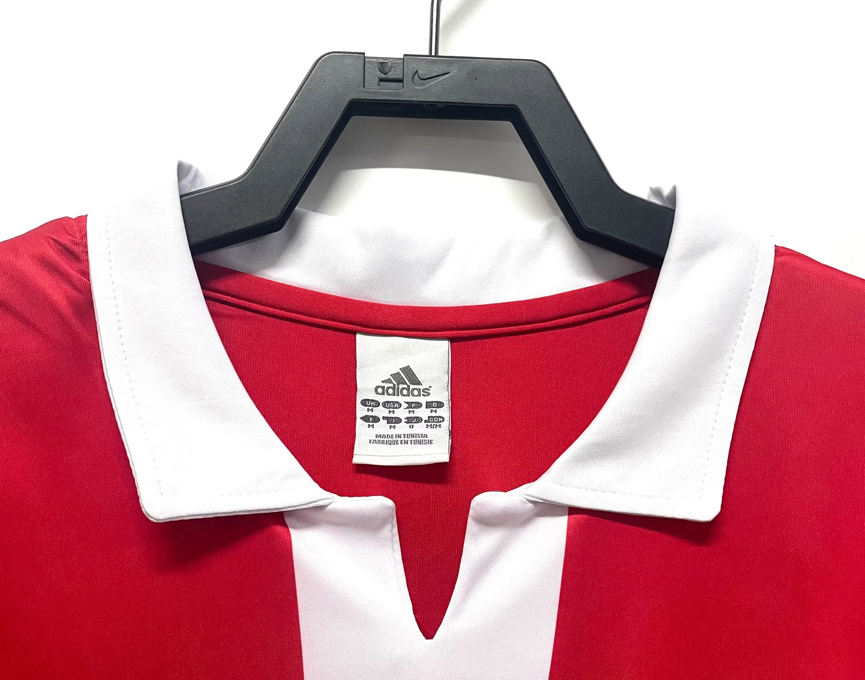 2004-05 Benfica Home Retro Jersey view 7