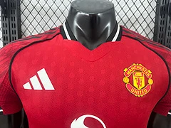 2025-26 Manchester United Home Shirt - Player Edition view 3