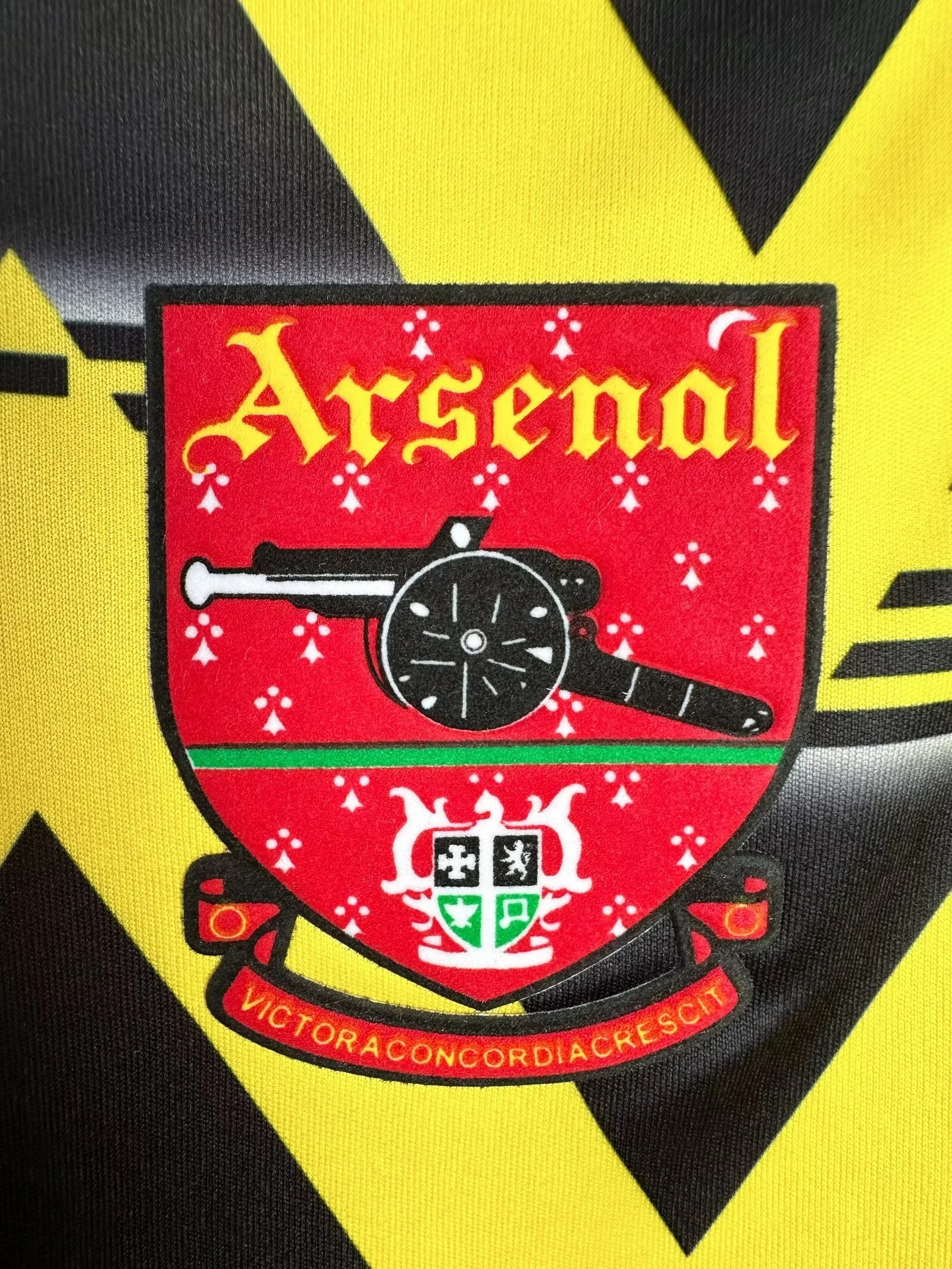 1991-93 Arsenal Away Long Sleeve Retro Shirt view 4