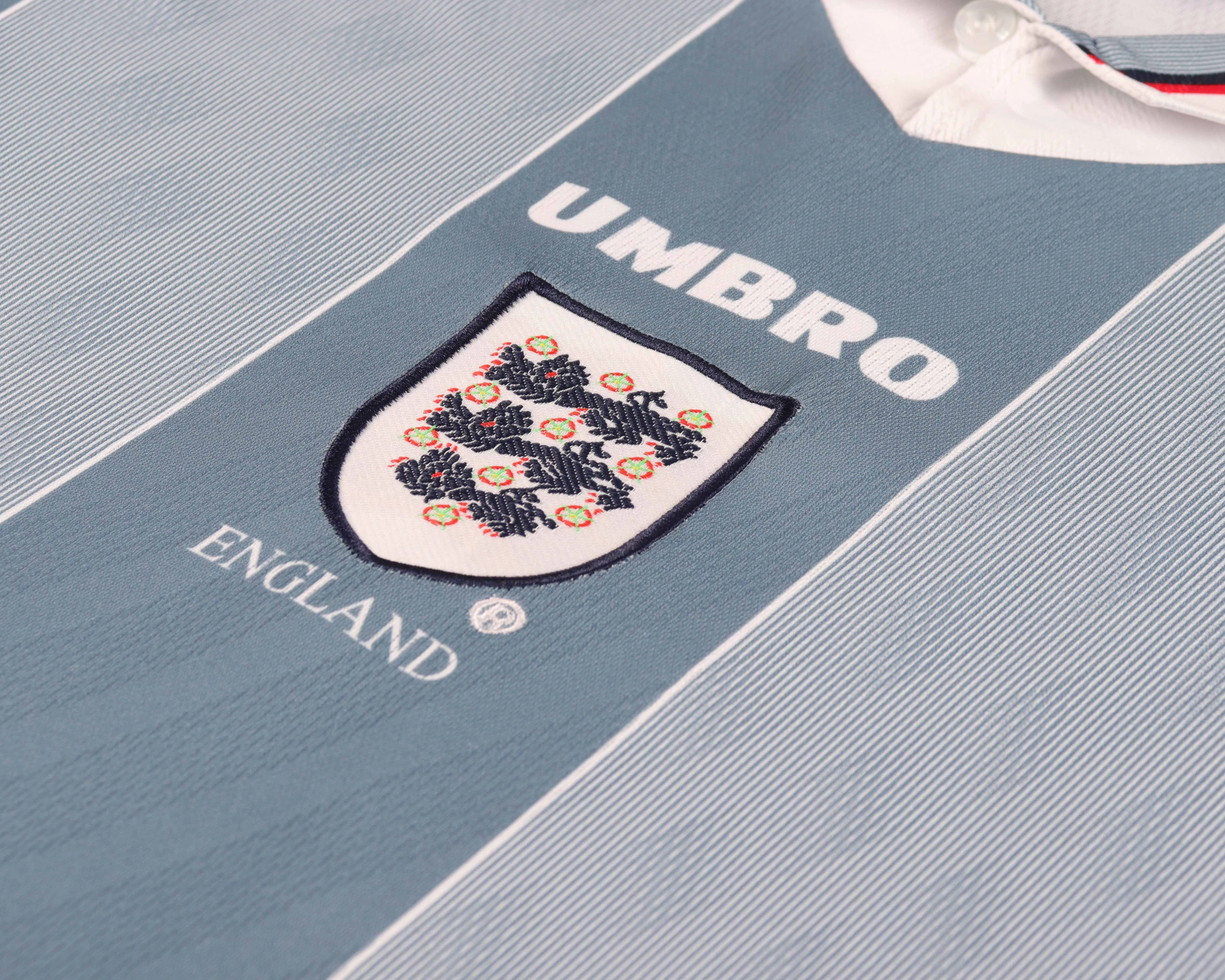 1996 England Away Retro Shirt - Kids Sizes view 9