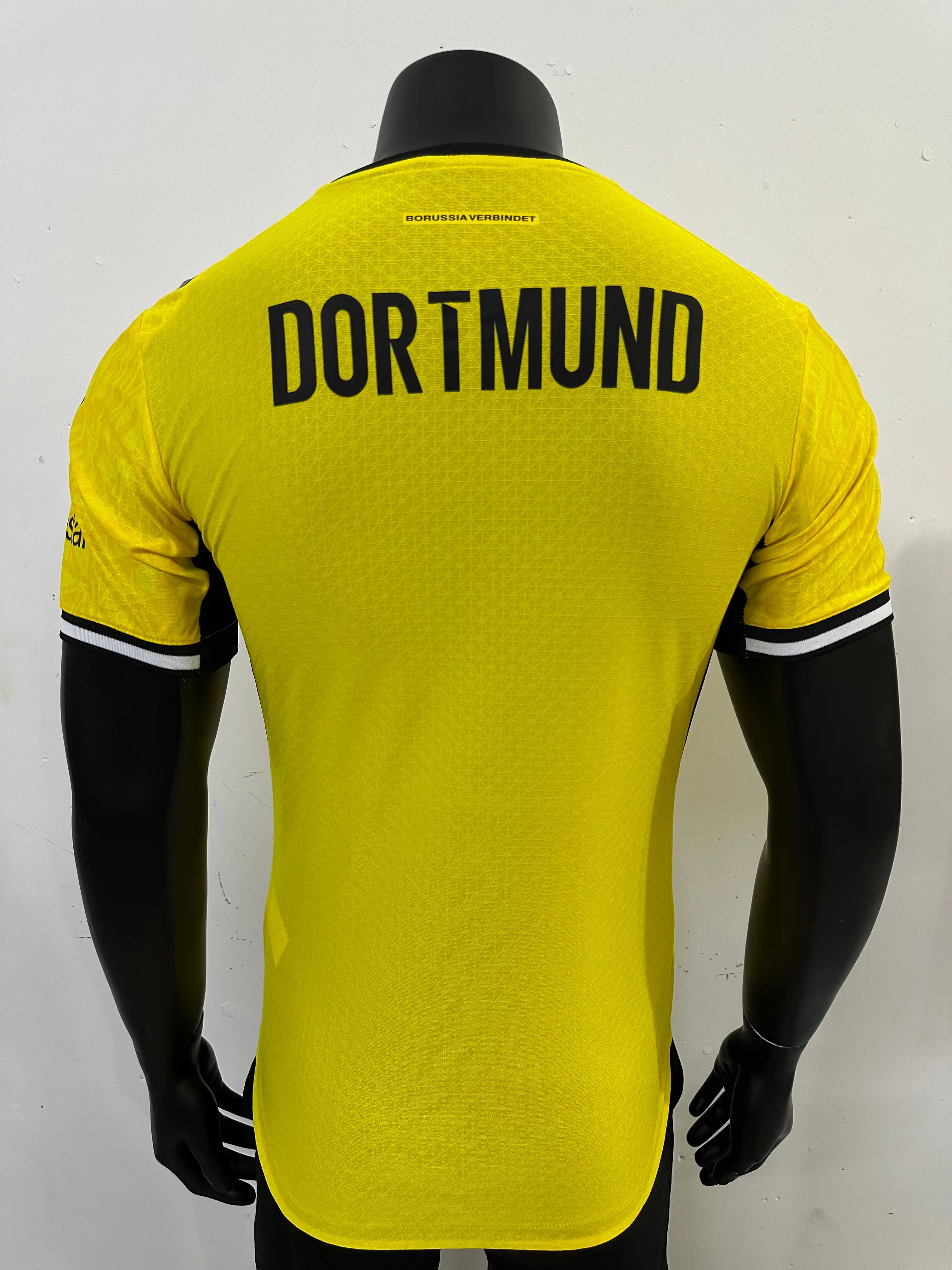2026-27 Borussia Dortmund Home Jersey — Player Version view 9