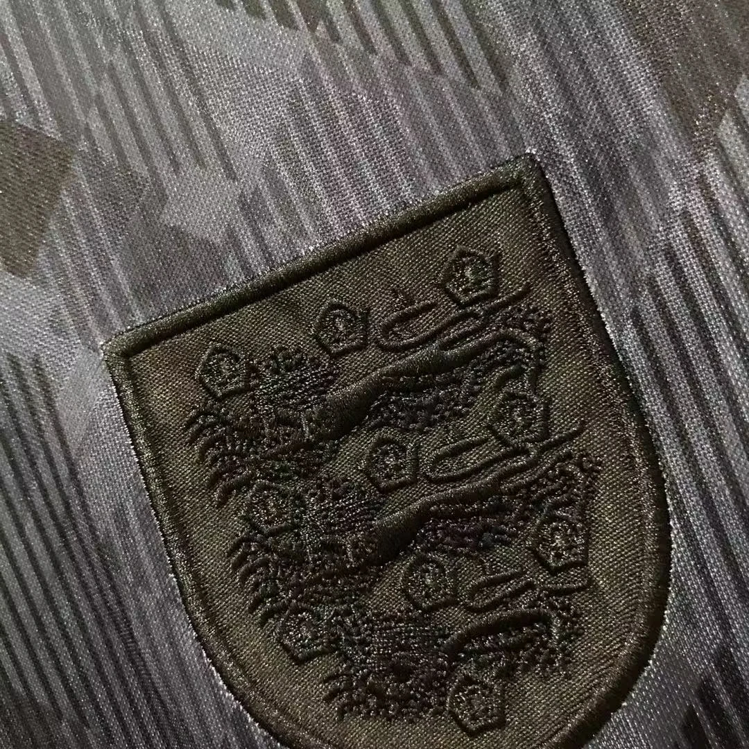 1990 England Away Retro Shirt - No Logo view 3