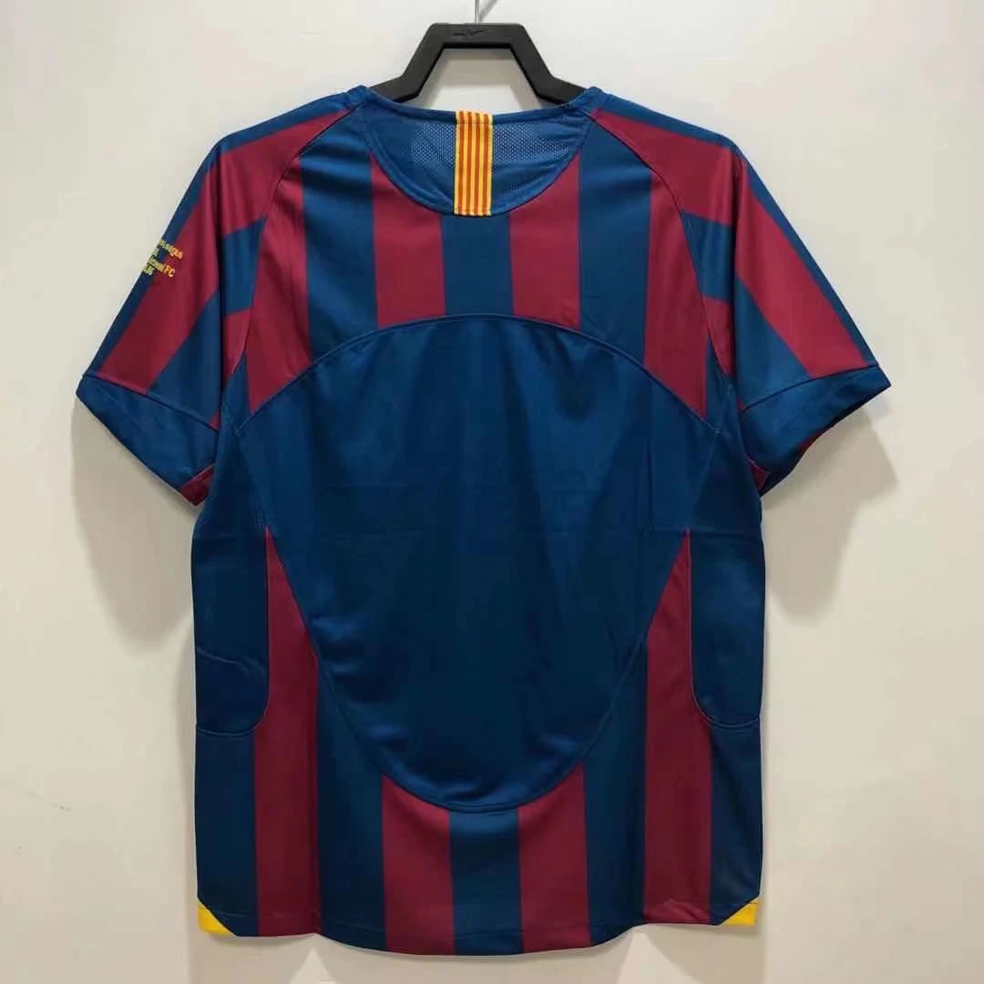 2005-06 Barcelona Home Retro Jersey - Champions League Edition view 2