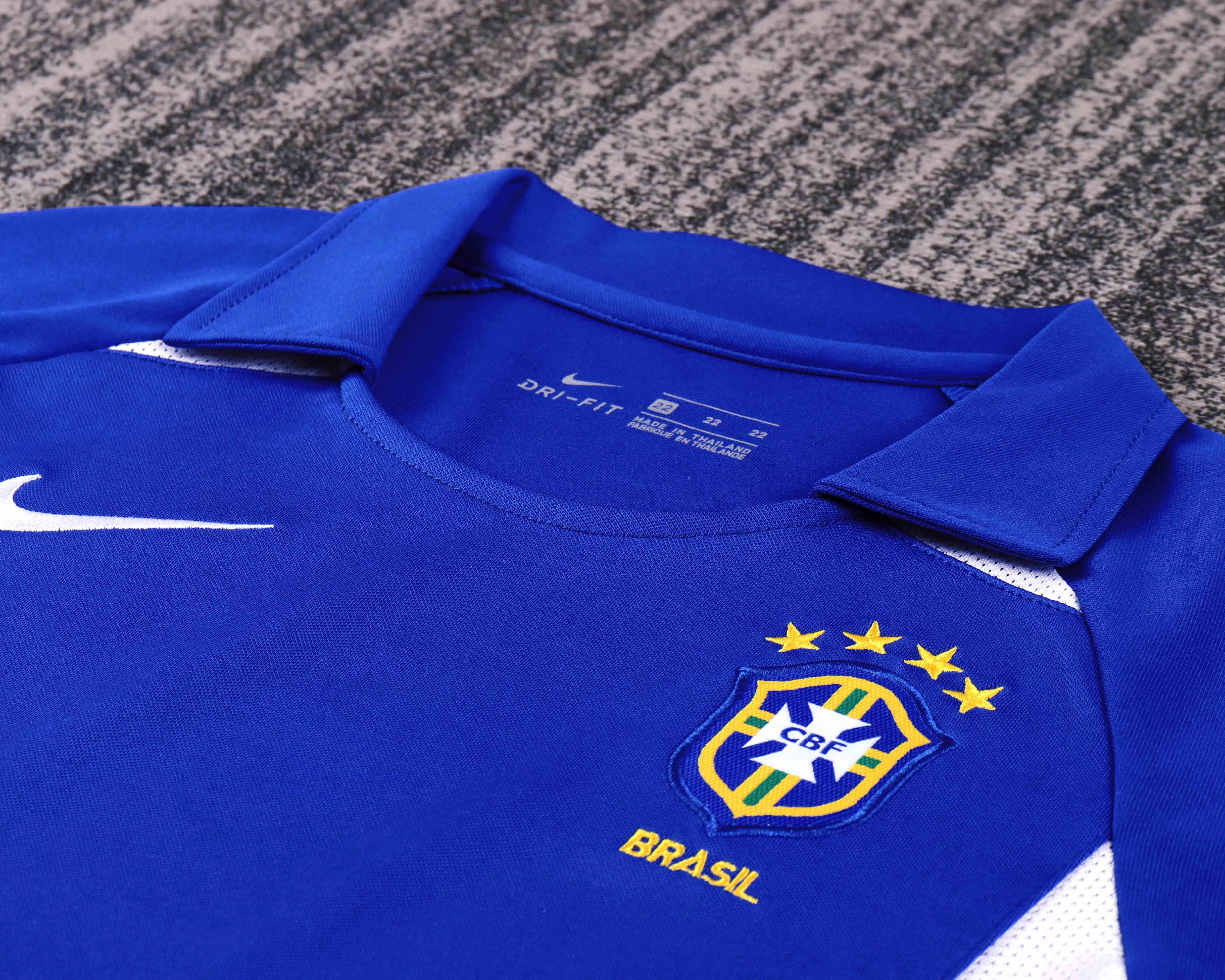 2002 Brazil Away Retro Shirt - Kids Sizes view 10