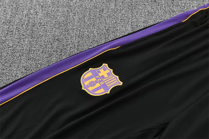 2026-27 Barcelona Black Half-Zip Training Jersey view 7