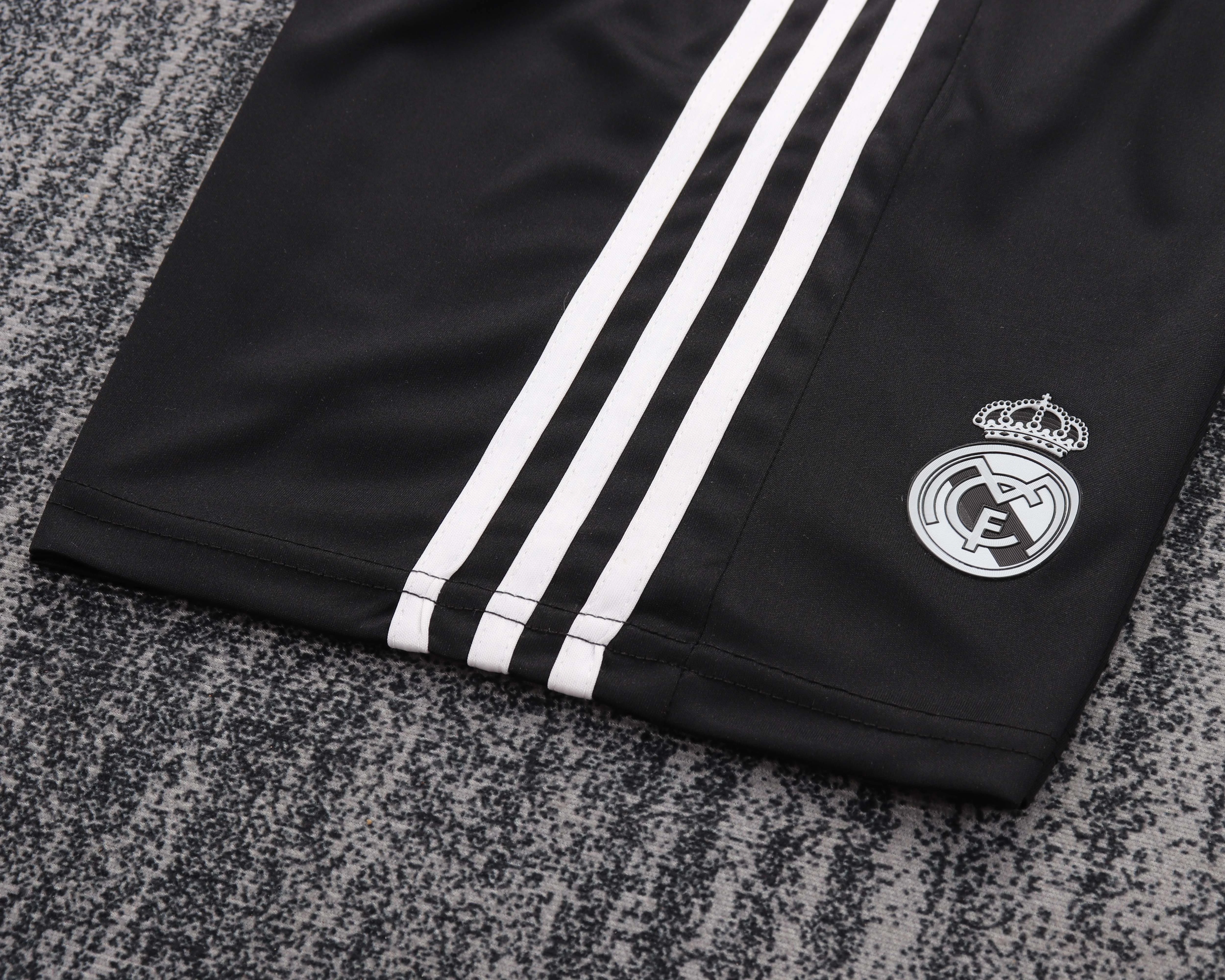 2014-15 Real Madrid Away Shirt - Kids Sizes view 3