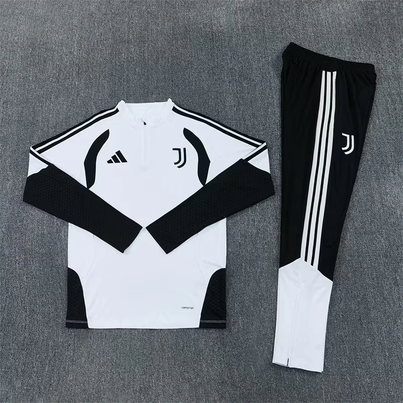 2026-27 Juventus Light Blue Half-Zip Long-Sleeve Training Kit view 16