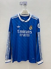2025-26 Real Madrid second away long-sleeved jersey. view 3
