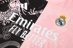 2025-26 Real Madrid black and pink short-sleeved training jersey view 14