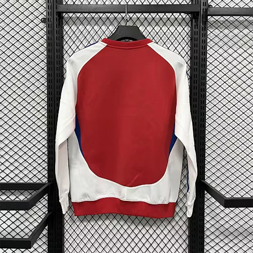 2026-27 Arsenal long-sleeved sweatshirt view 2