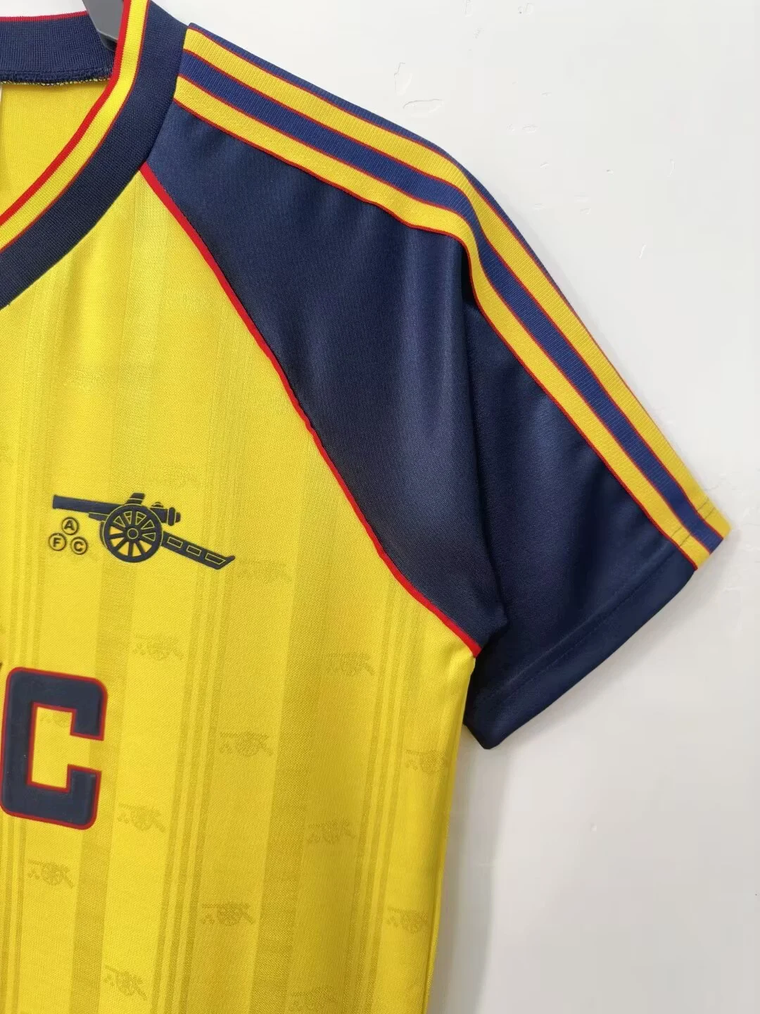 1988-90 Arsenal Away Retro Kit view 4