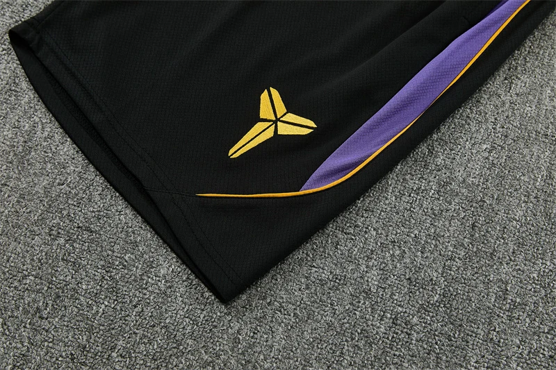 2026-27 Barcelona Black Short-Sleeve Training Jersey view 7