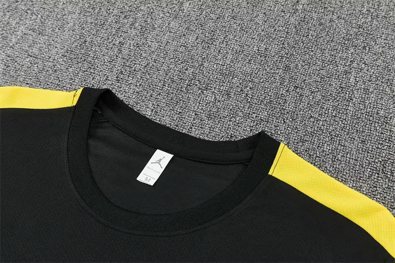 2026-27 Brazil Black Short-Sleeve Training Jersey view 5