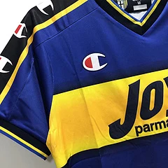 2001-02 Parma Home Retro Jersey view 5