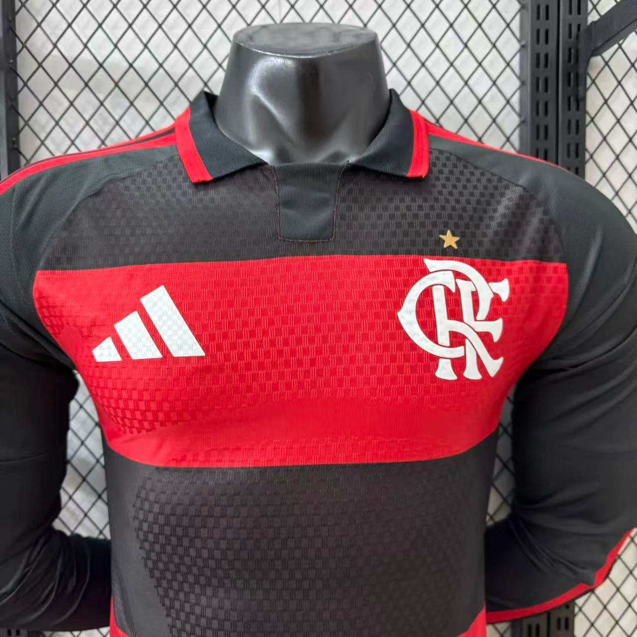 2026-27 Flamengo Home Long-Sleeve Jersey - Player Version view 3
