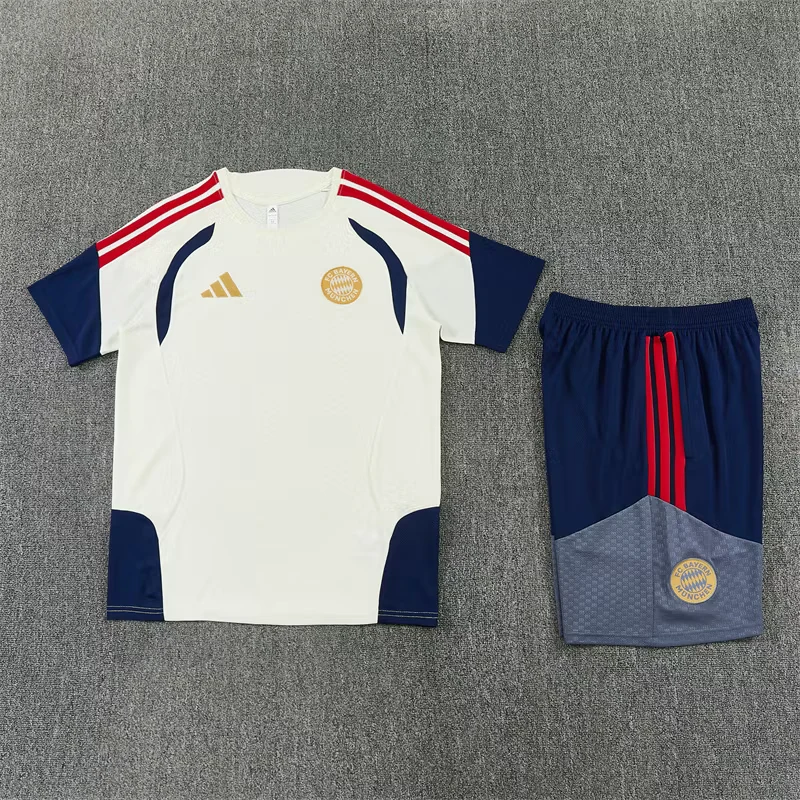 2026-27 Bayern Munich Beige Short-Sleeve Training Jersey view 15