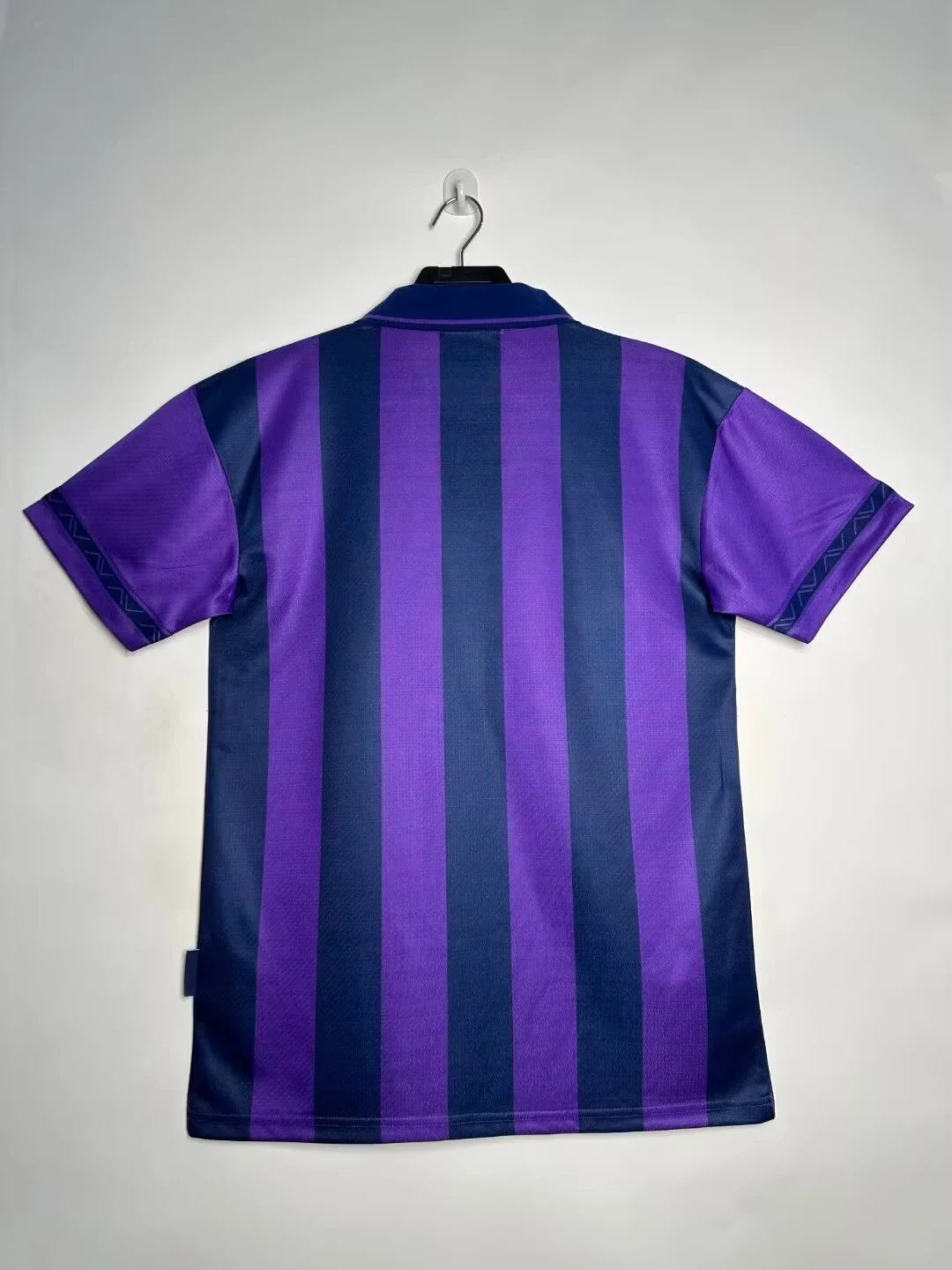 1995-97 Tottenham Hotspur Away Retro Kit view 2