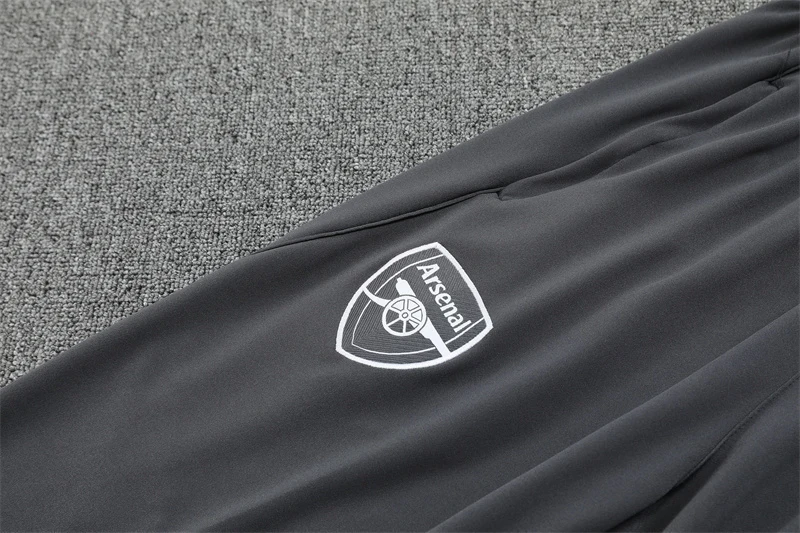 2025-26 Arsenal Red Half-Zip Training Jersey view 5