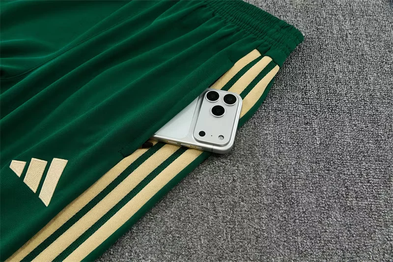 2026-27 Italy White Half-Zip Training Jersey view 11