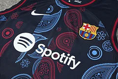 2024-25 Barcelona training vest view 8