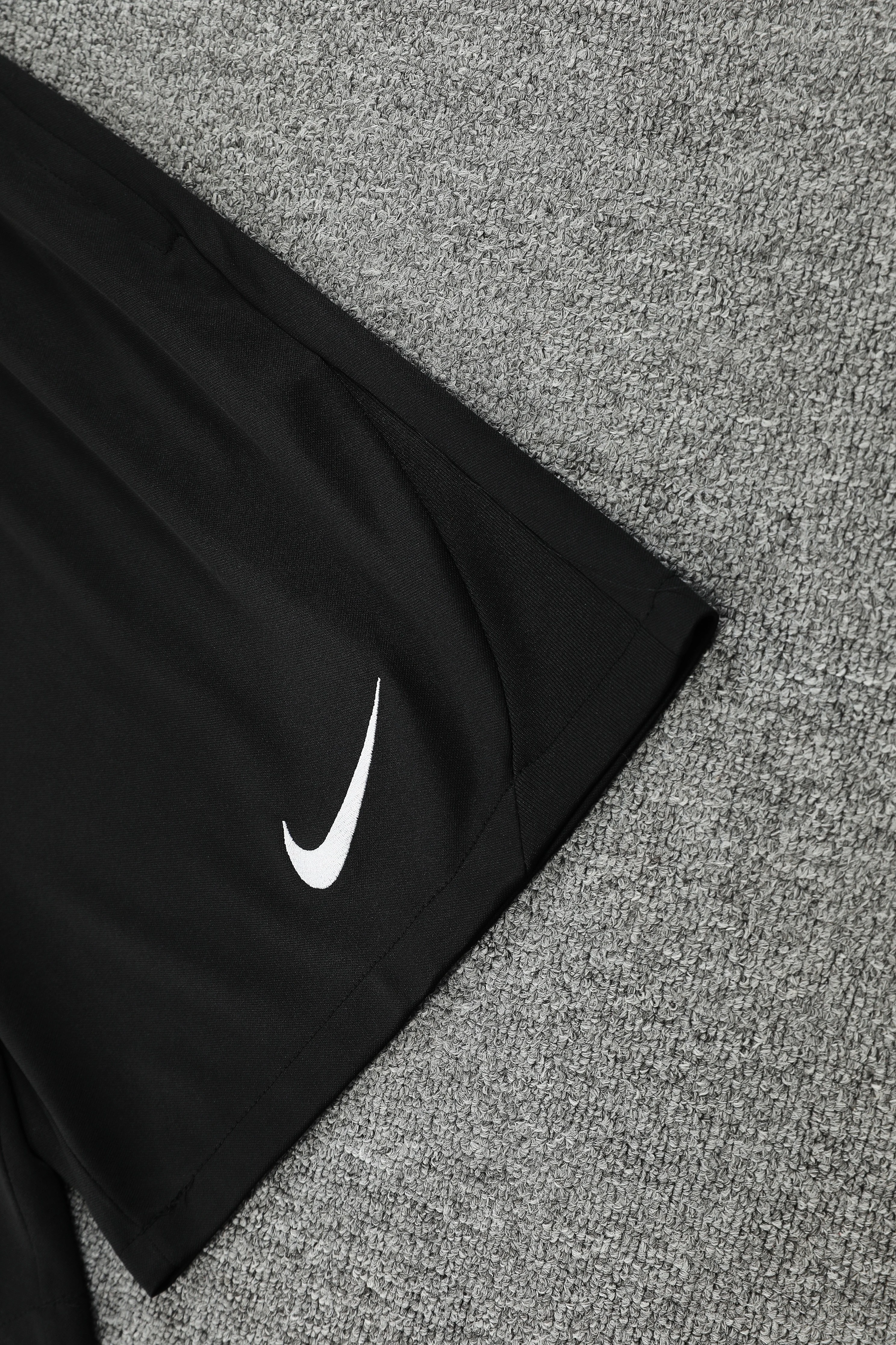 2025-26 Chelsea training vest jersey view 10