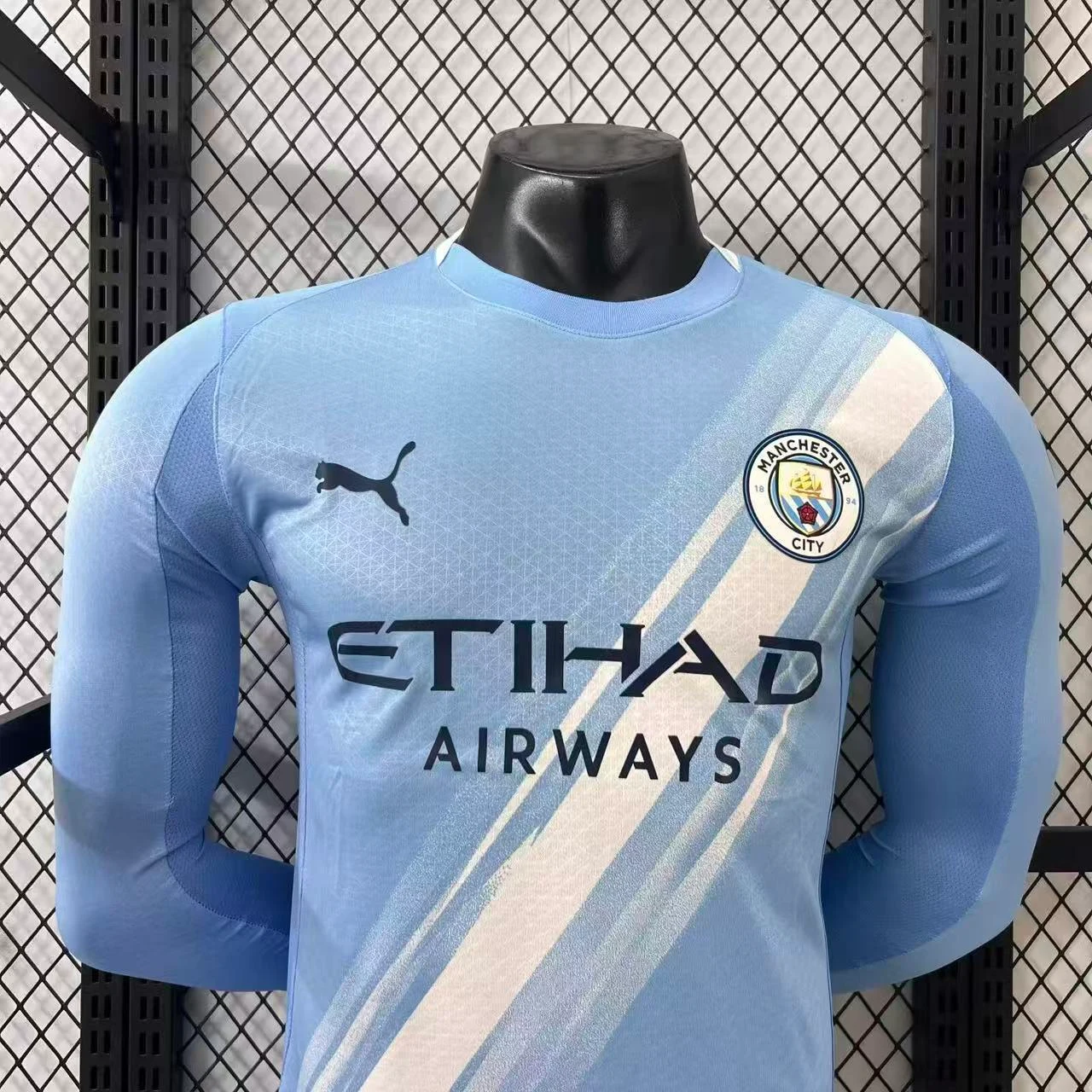 2025-26 Manchester City Home Long-Sleeve Jersey – Player Version view 3