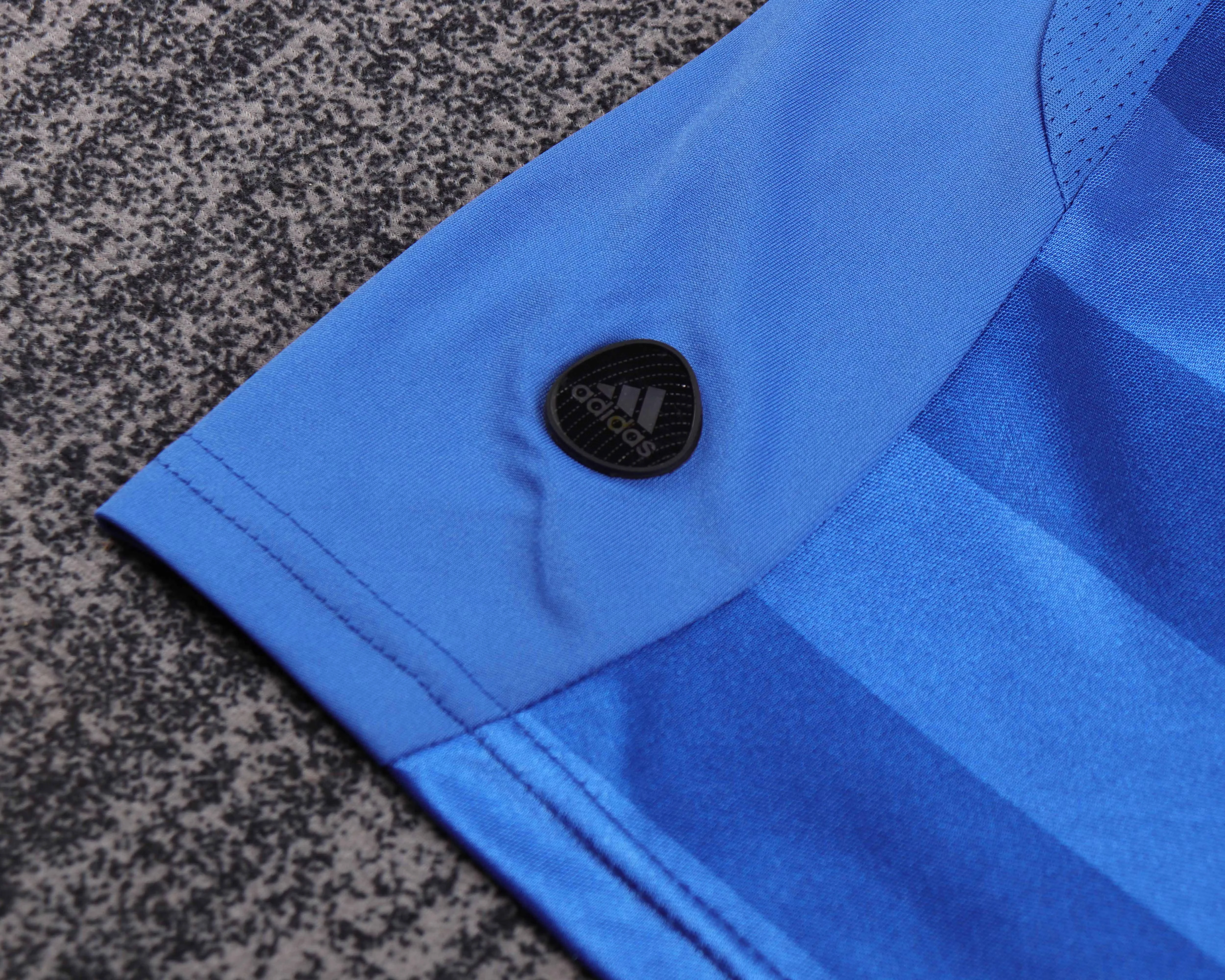 2011-12 Chelsea Home Champions League Retro Shirt - Kids' Sizes view 6