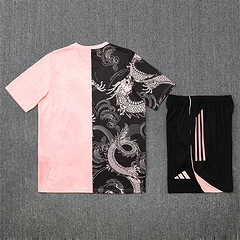 2025-26 Real Madrid black and pink short-sleeved training jersey view 16