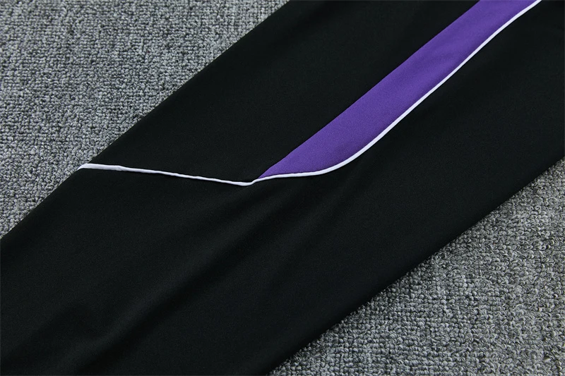 2026-27 Tottenham Hotspur Black Half-Zip Training Kit view 7