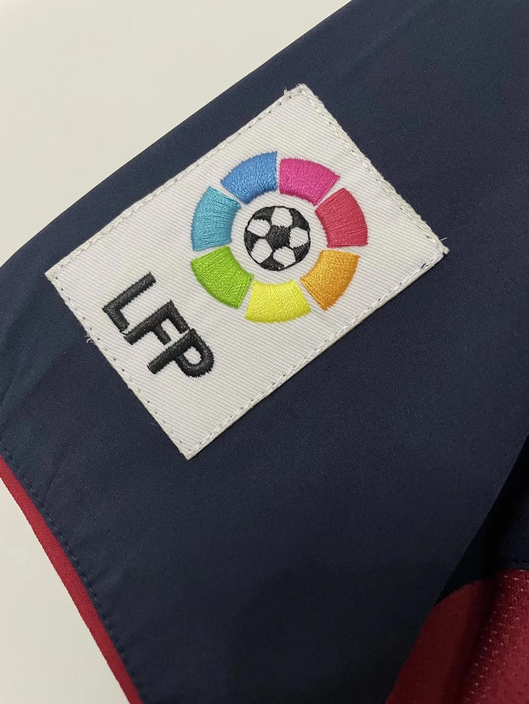 2003-04 Barcelona Home Retro Jersey view 6
