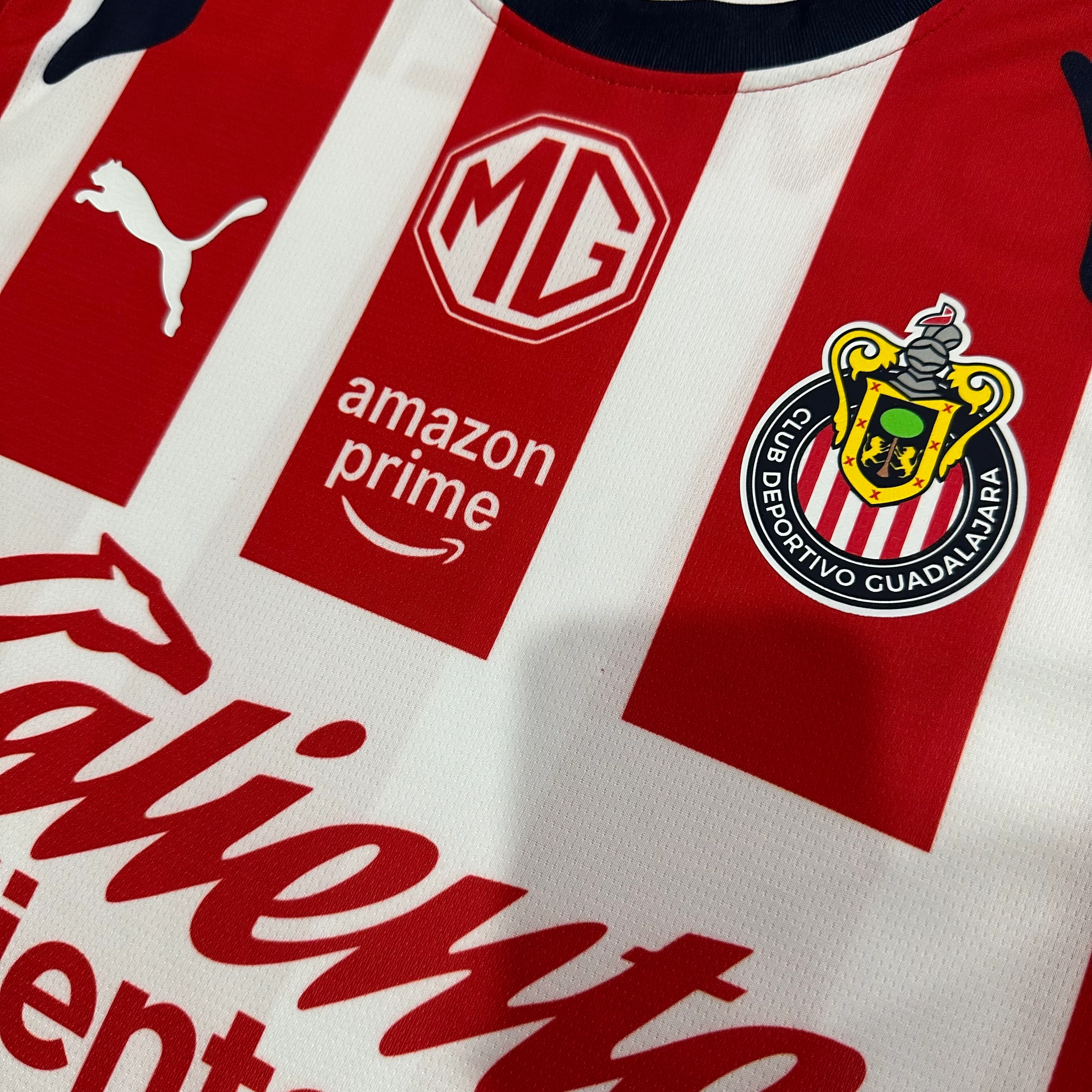 2025-26 Chivas Away Kit view 4