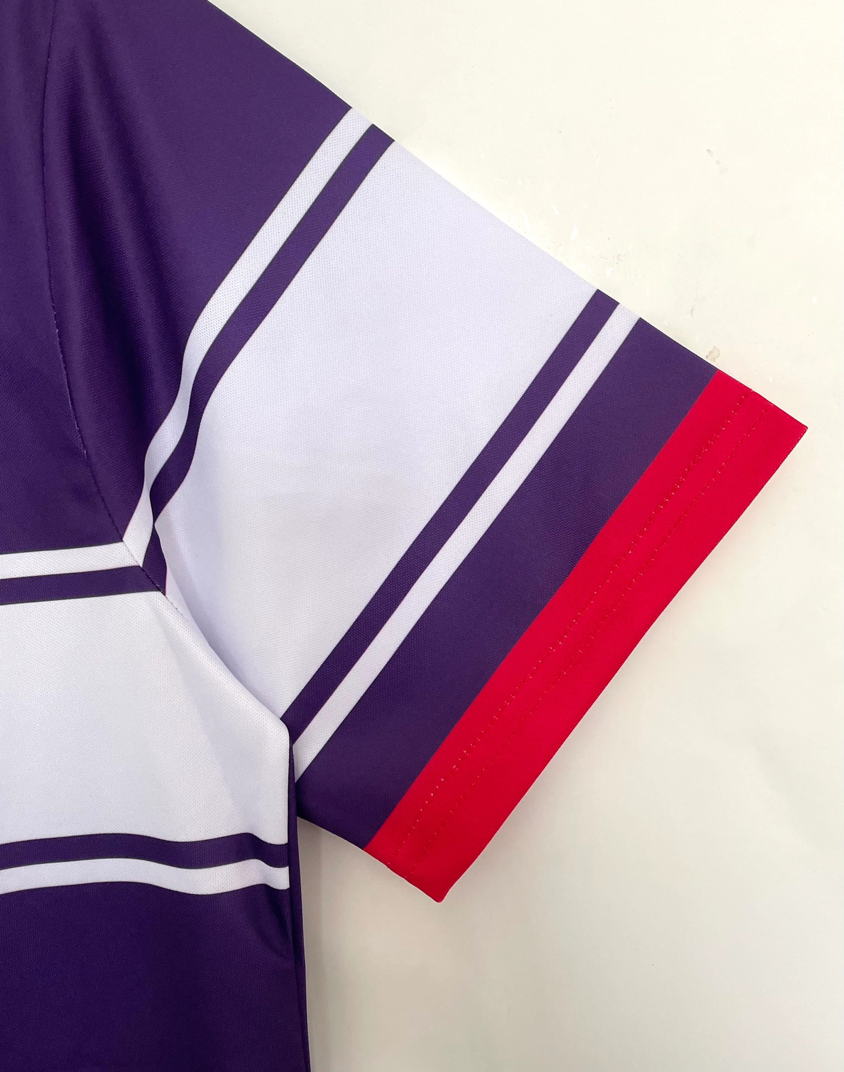 1983–85 Fiorentina Home Retro Jersey view 4