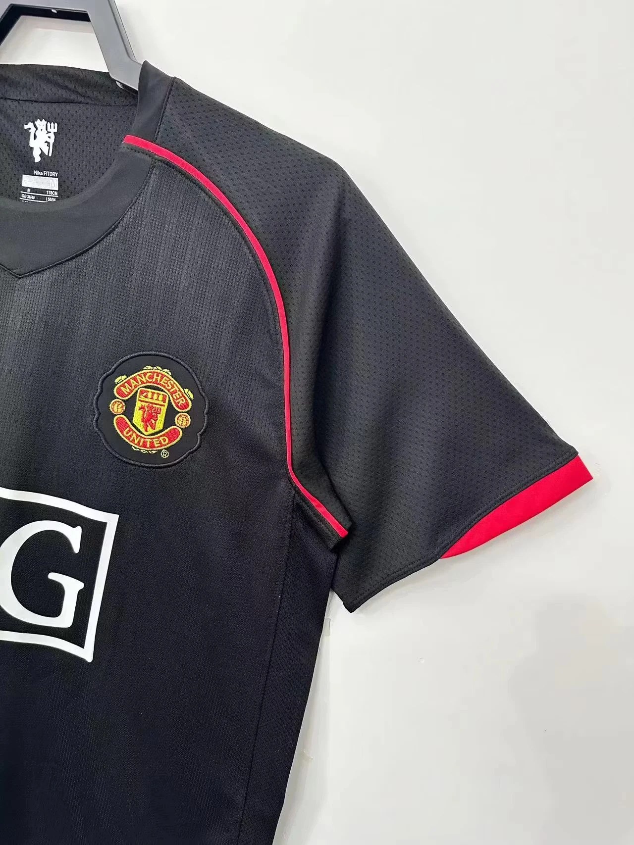 2007-08 Manchester United Away Black Retro Shirt view 4