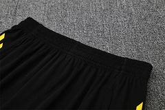 2025-26 Manchester United black short-sleeved training jersey view 8
