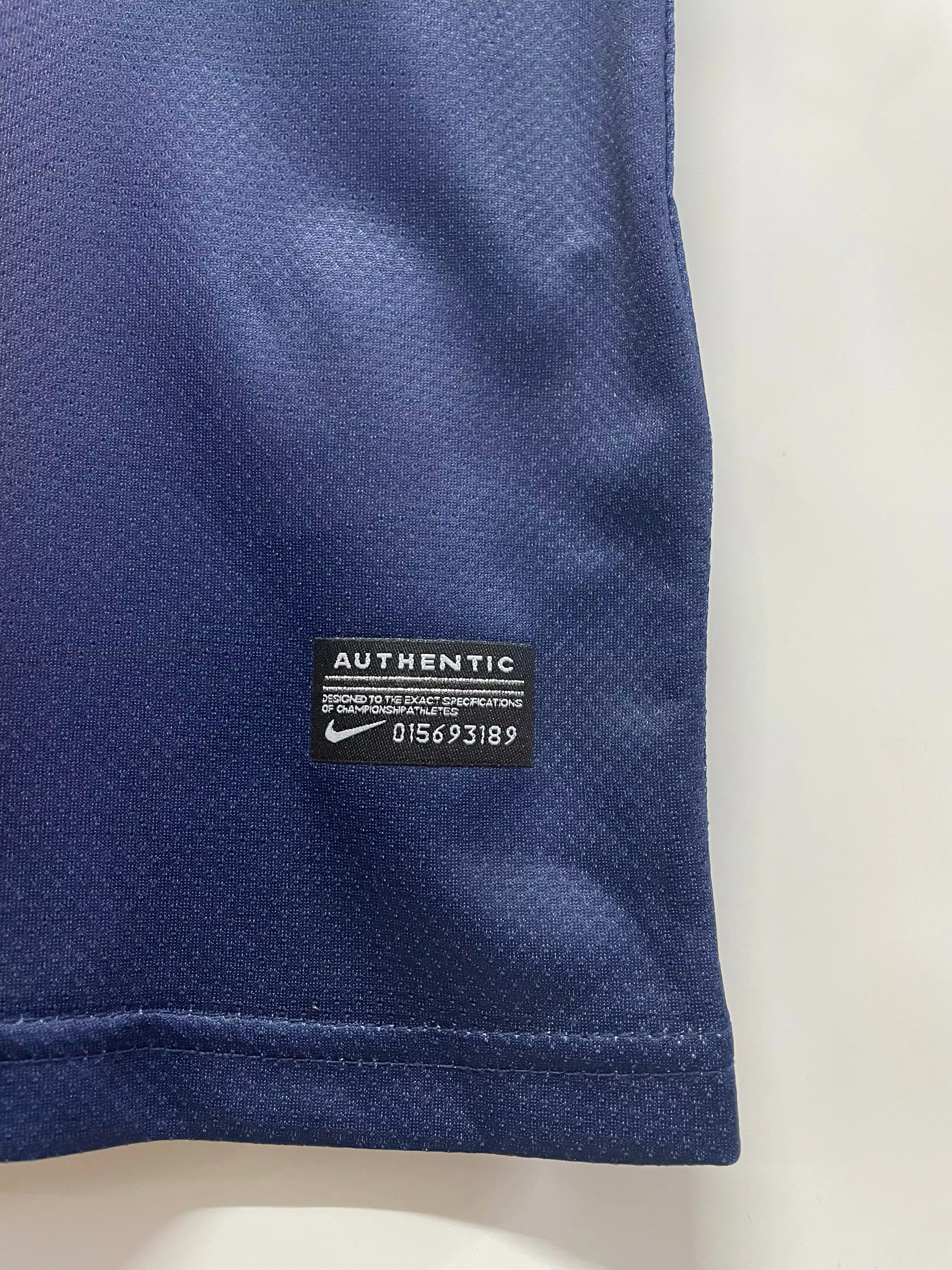2013-14 Paris Saint-Germain Home Retro Jersey view 4