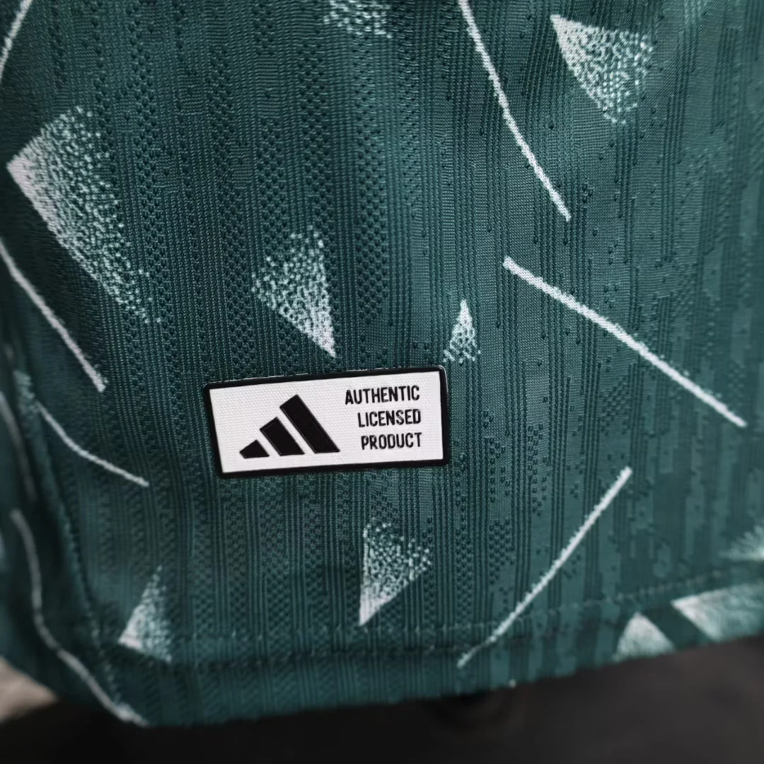 2026-27 Liverpool Goalkeeper Shirt – Player Version view 6
