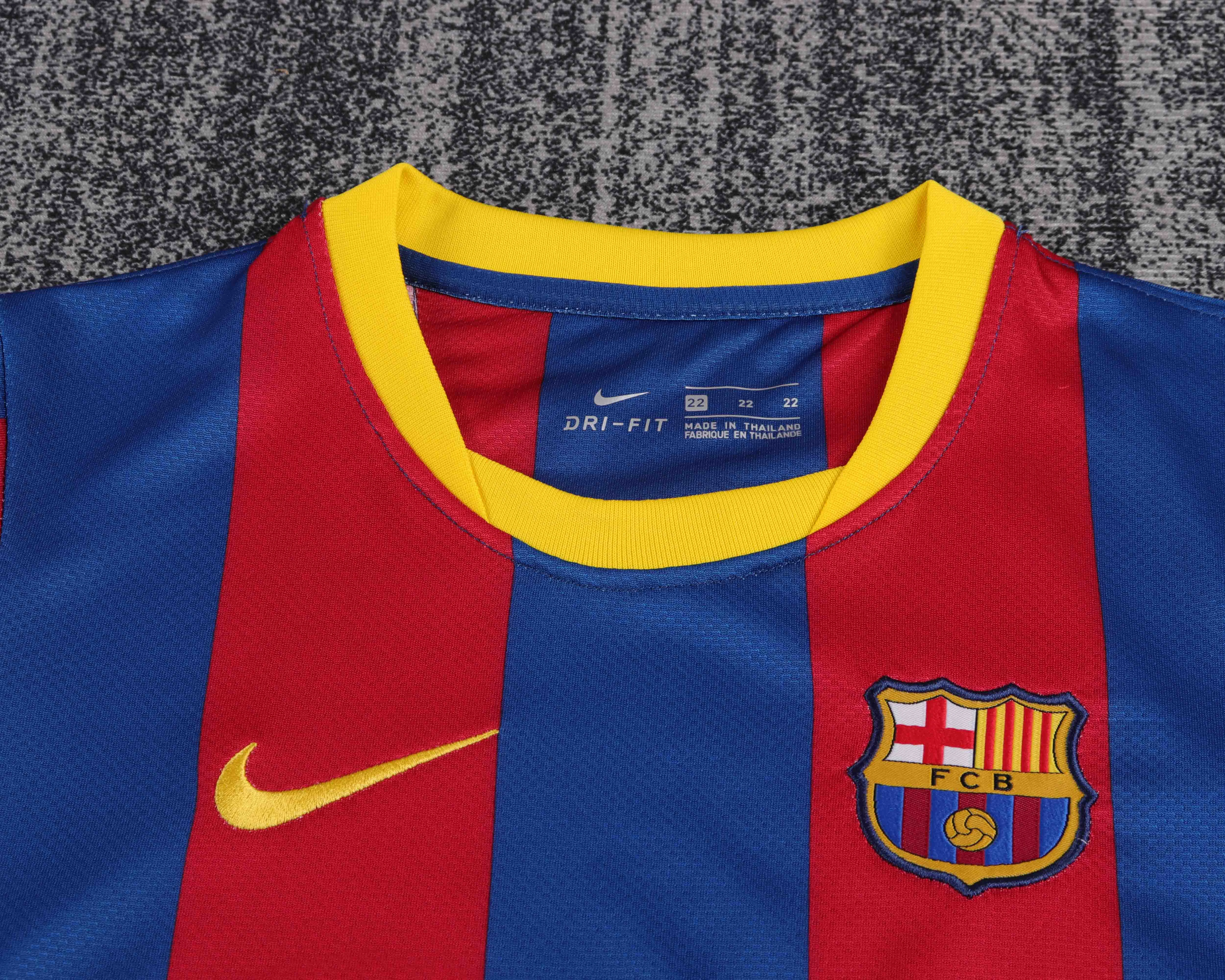 2010-11 Barcelona Home Retro Shirt - Kids Sizes view 10