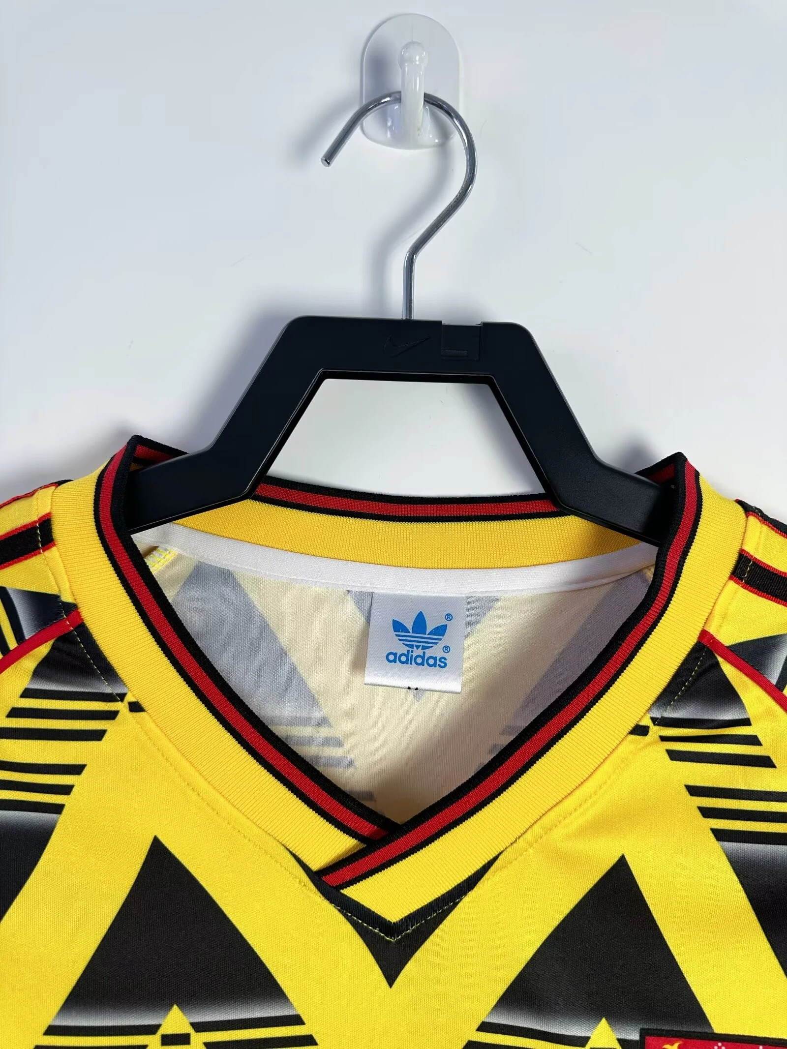 1991-93 Arsenal Away Long Sleeve Retro Shirt view 7