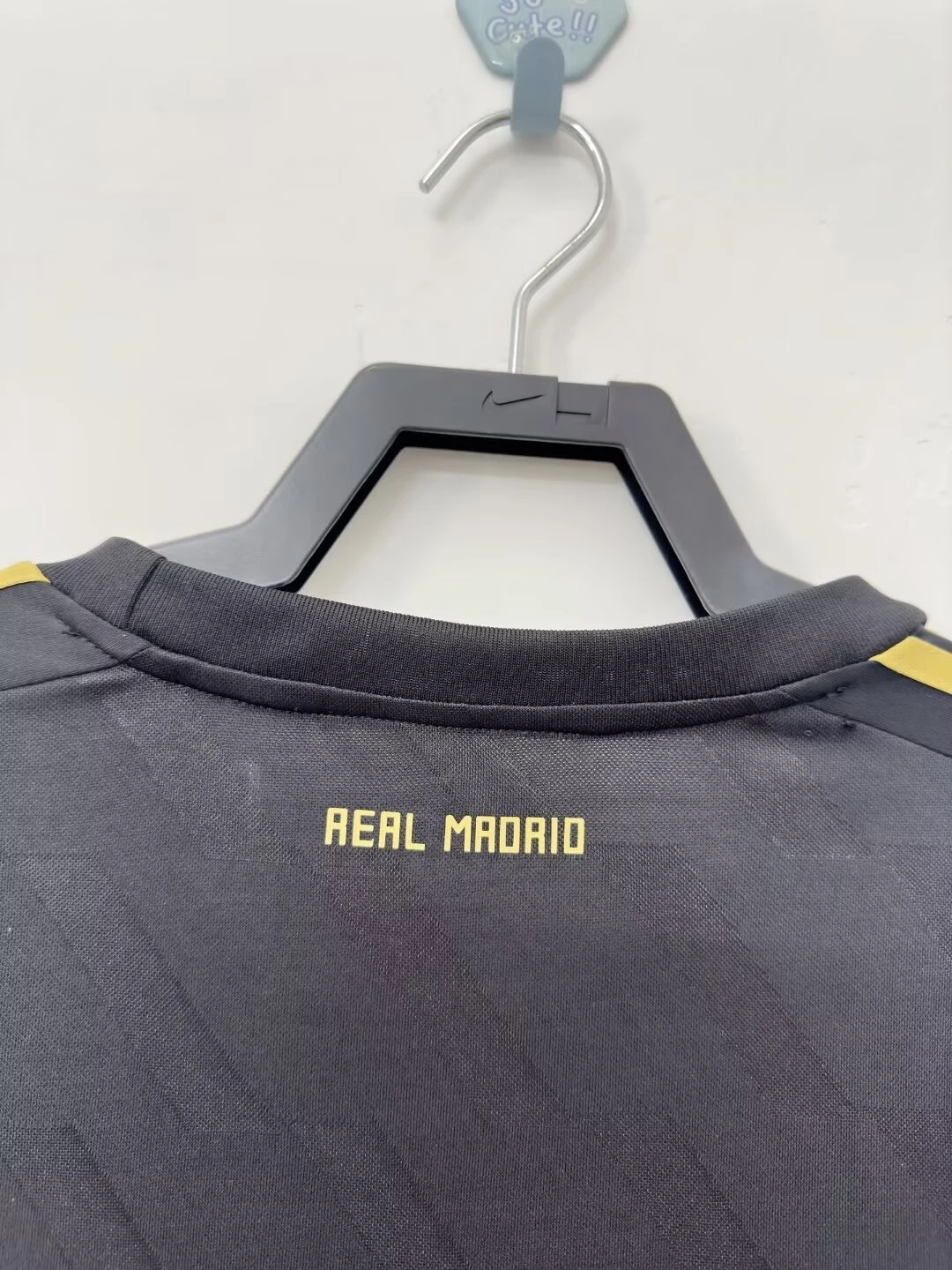 2011-12 Real Madrid Away Retro Jersey view 6