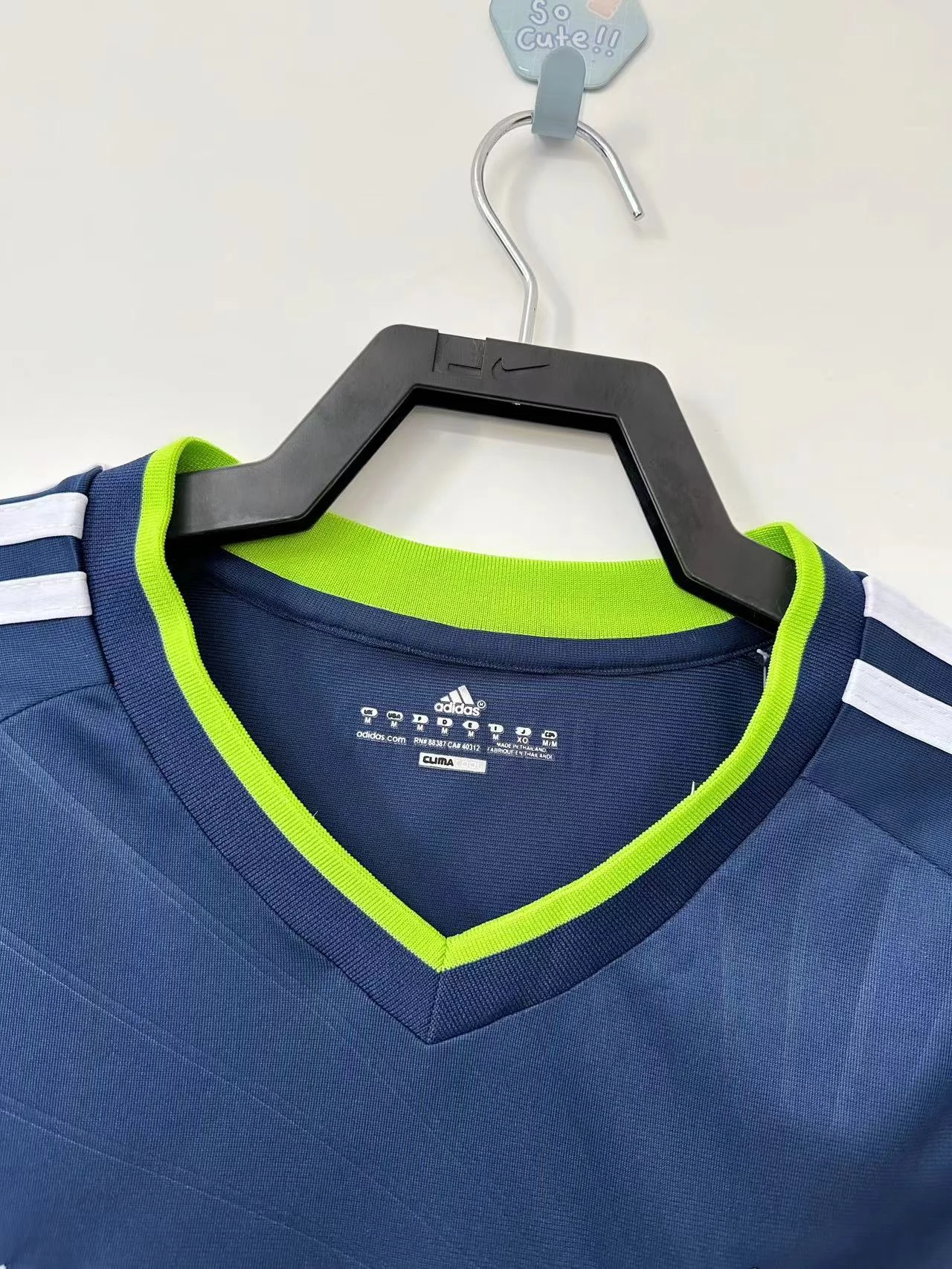 2010-11 Real Madrid Away Retro Jersey view 10