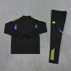 2025-26 Manchester United Black Half-Raised Training Jersey view 15