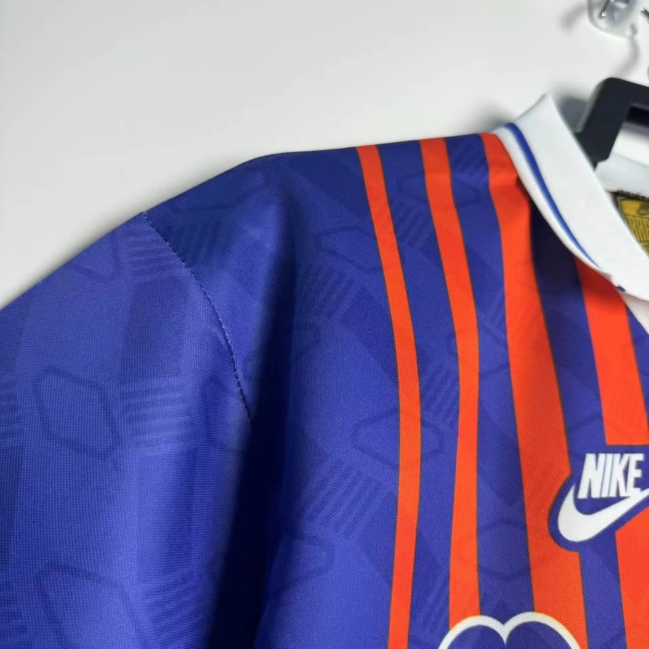 1993-94 Paris home retro jersey view 4