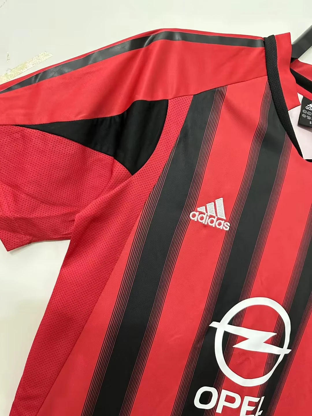 2004-05 AC Home Retro Jersey view 4