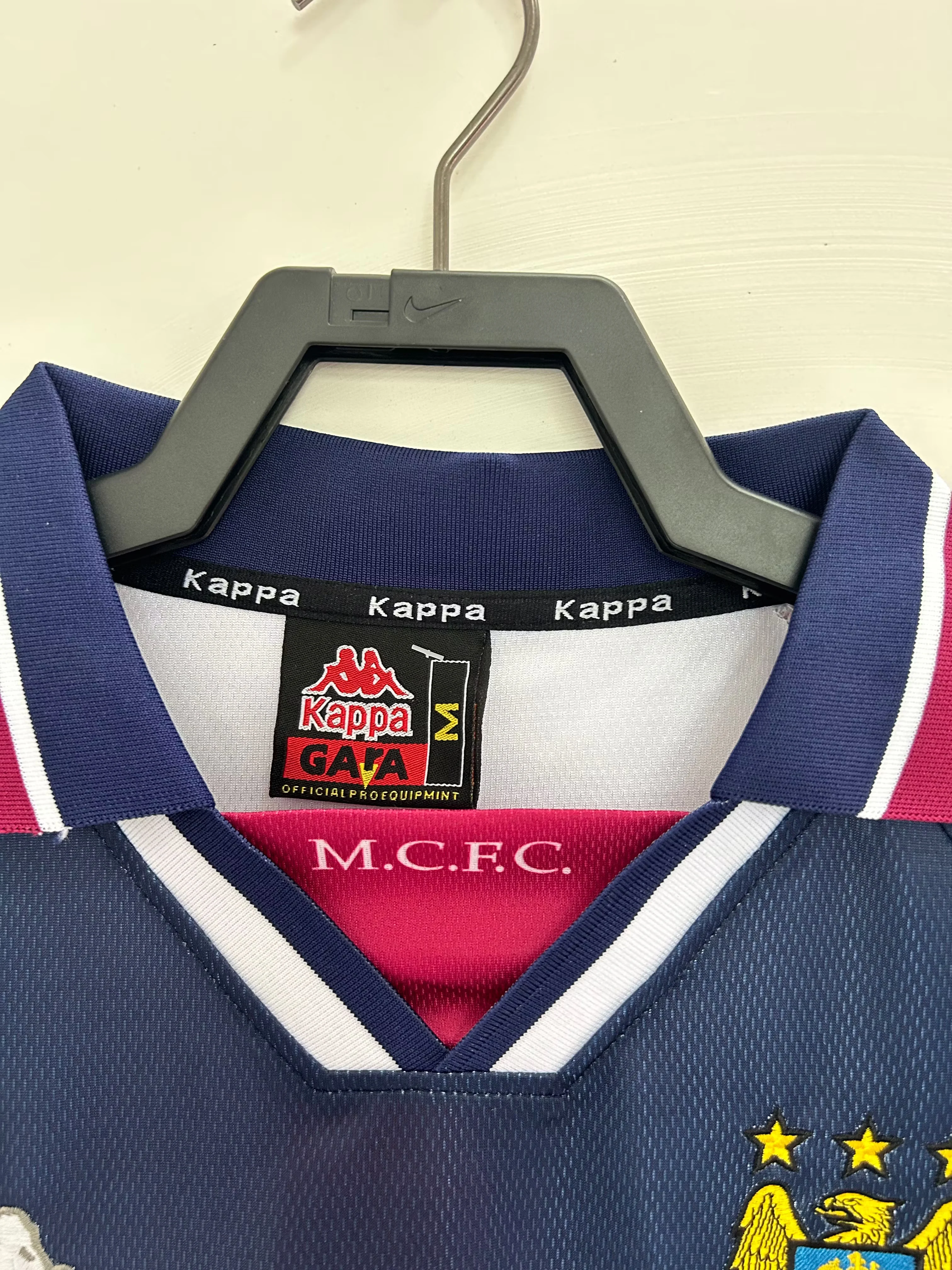 1997-98 Manchester City Away Retro Jersey view 6