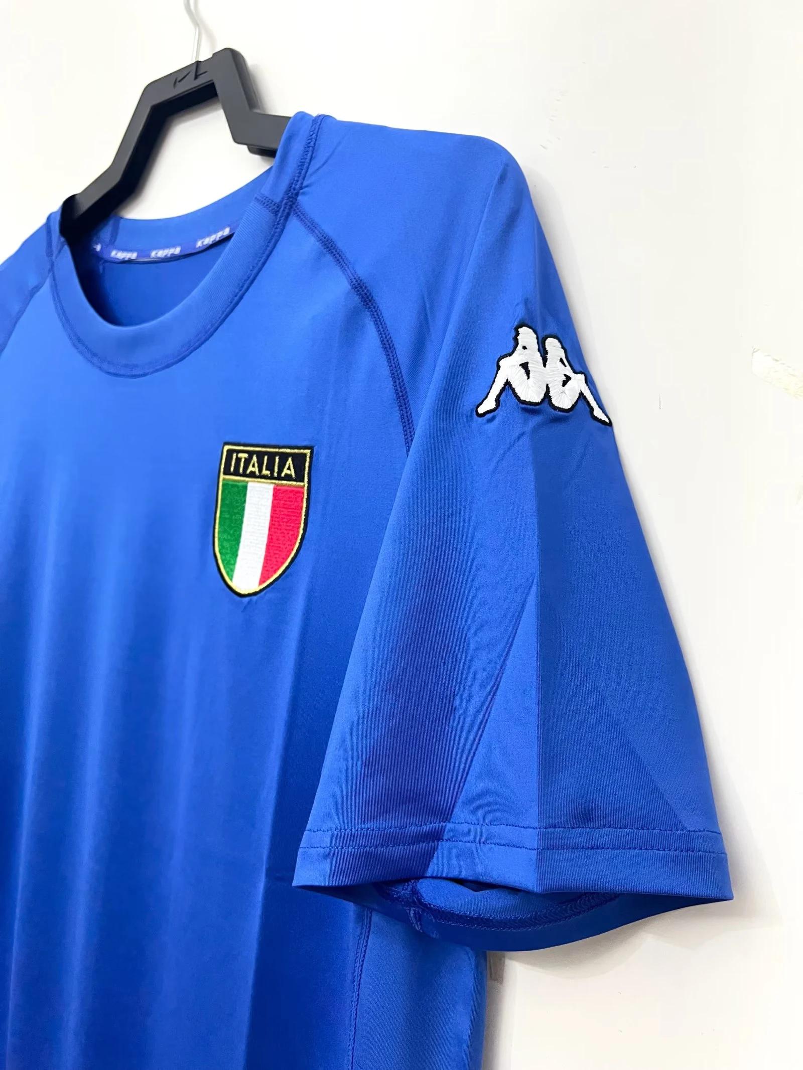 2000 Italy Home Retro Jersey view 6