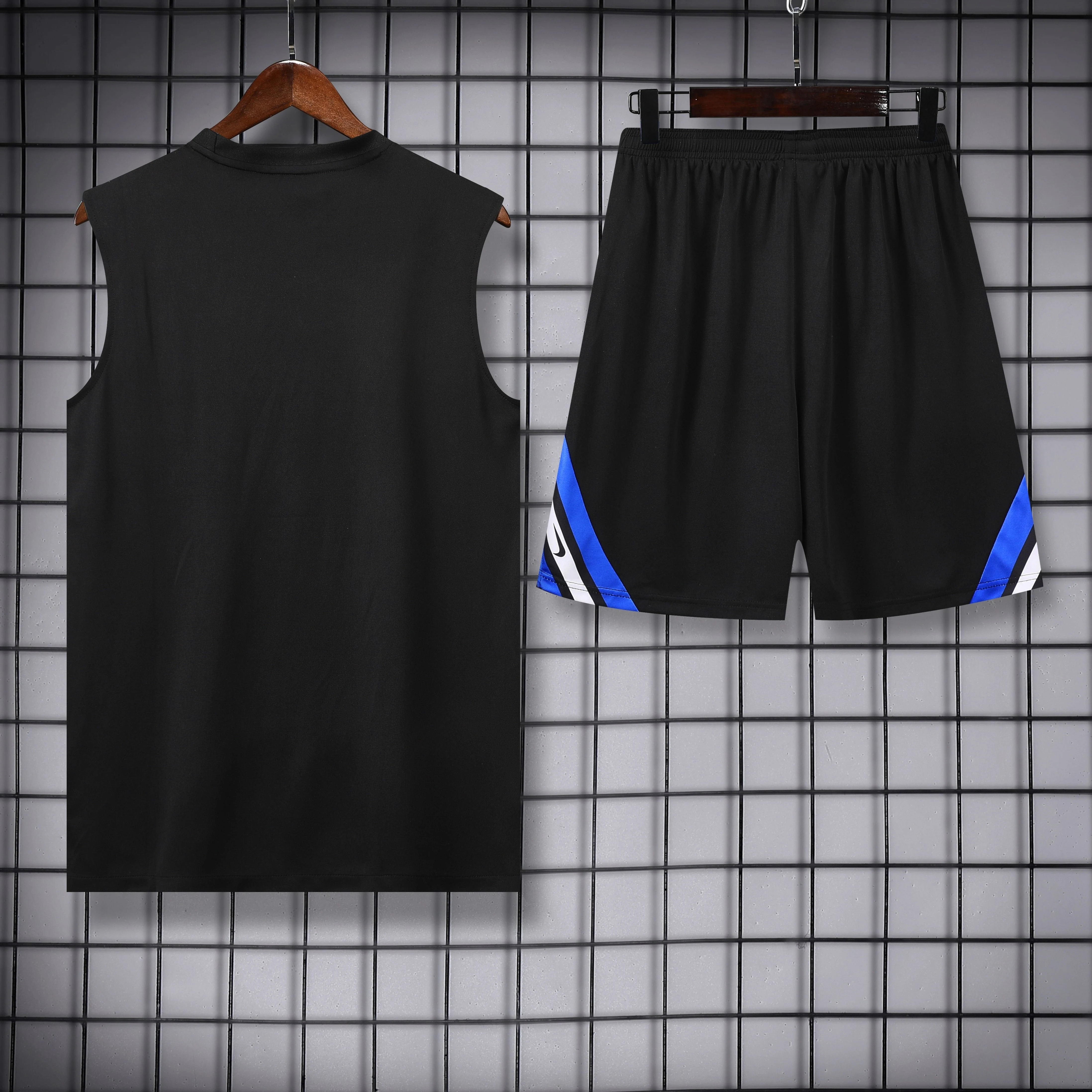 2025-26 Inter Milan Training Vest view 2