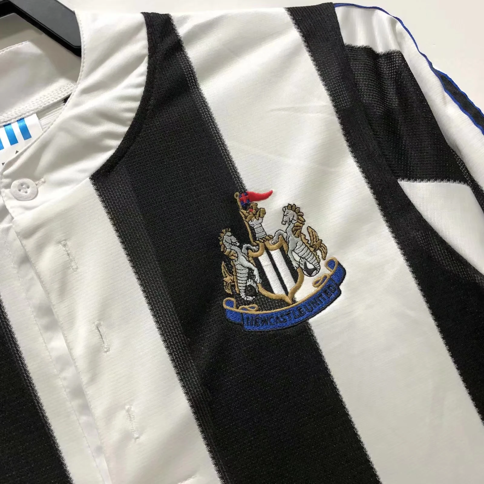 1995-97 Newcastle United Home Long Sleeve Retro Shirt view 8
